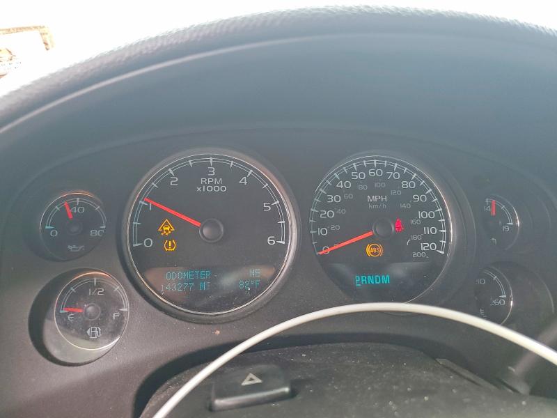 Photo 9 from auction – 2010 CHEVROLET TAHOE with VIN 1GNUKAE0XAR132648