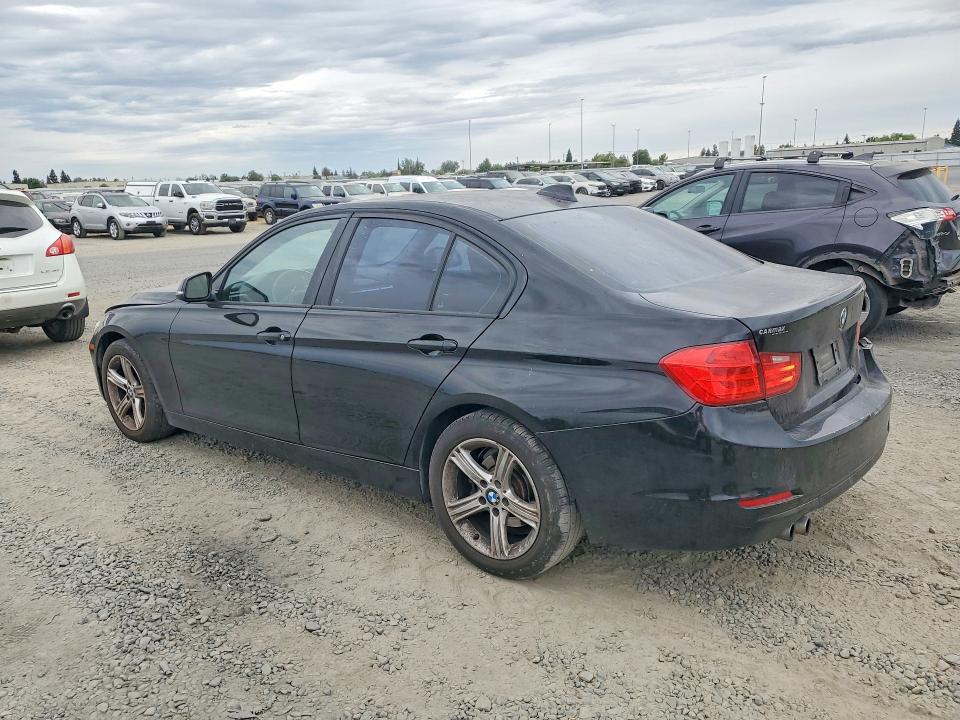 Photo 2 from auction – 2015 BMW 328 with VIN WBA3B3G53FNT17208