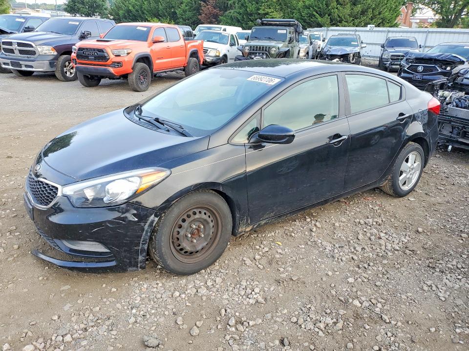 KIA FORTE 2015 с VIN KNAFK4A61F5323917 - Фото с аукциона