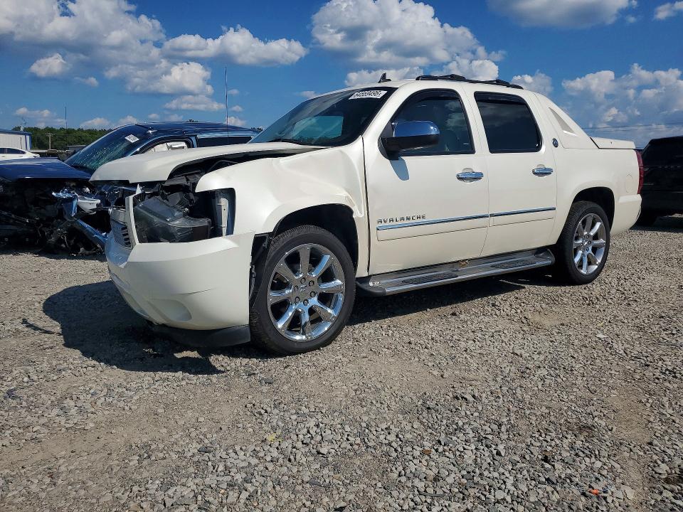 Zdjęcie 1 z aukcji – 2013 CHEVROLET AVALANCHE z VIN 3GNMCGE02DG257518