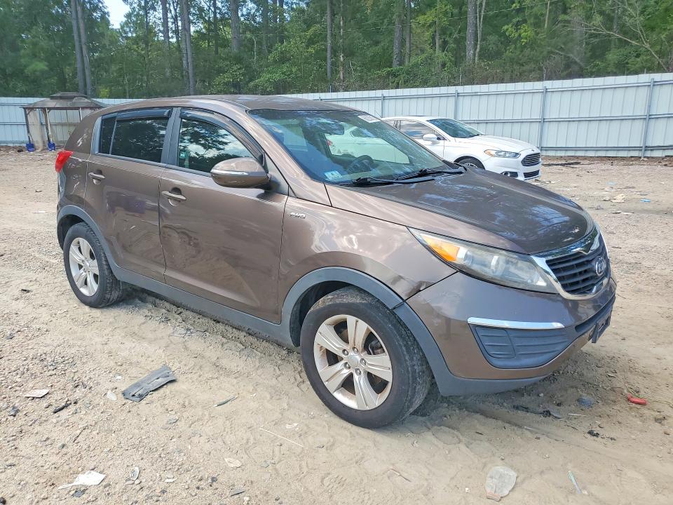 Photo 4 from auction – 2012 KIA SPORTAGE with VIN KNDPBCA2XC7238539