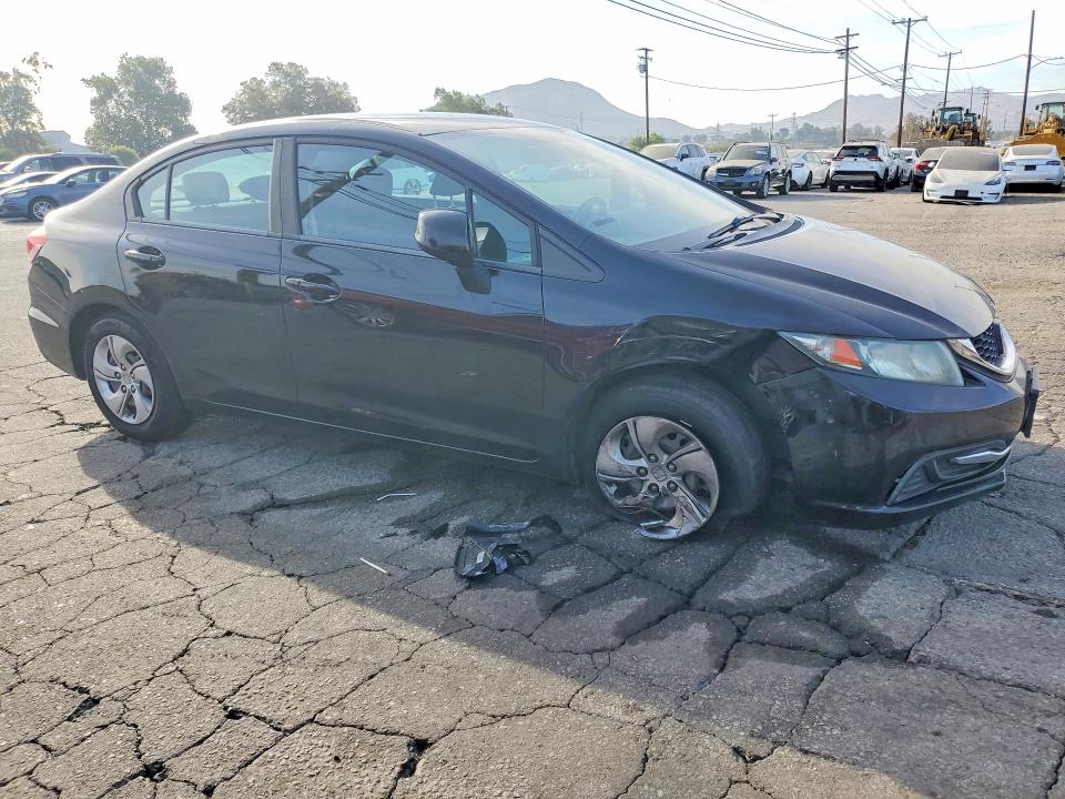صورة رقم 4 من المزاد - 2015 HONDA CIVIC مع VIN 19XFB2F5XFE707514