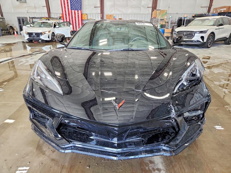 Photo 5 from auction – 2021 CHEVROLET CORVETTE with VIN 1G1YB2D41M5114418