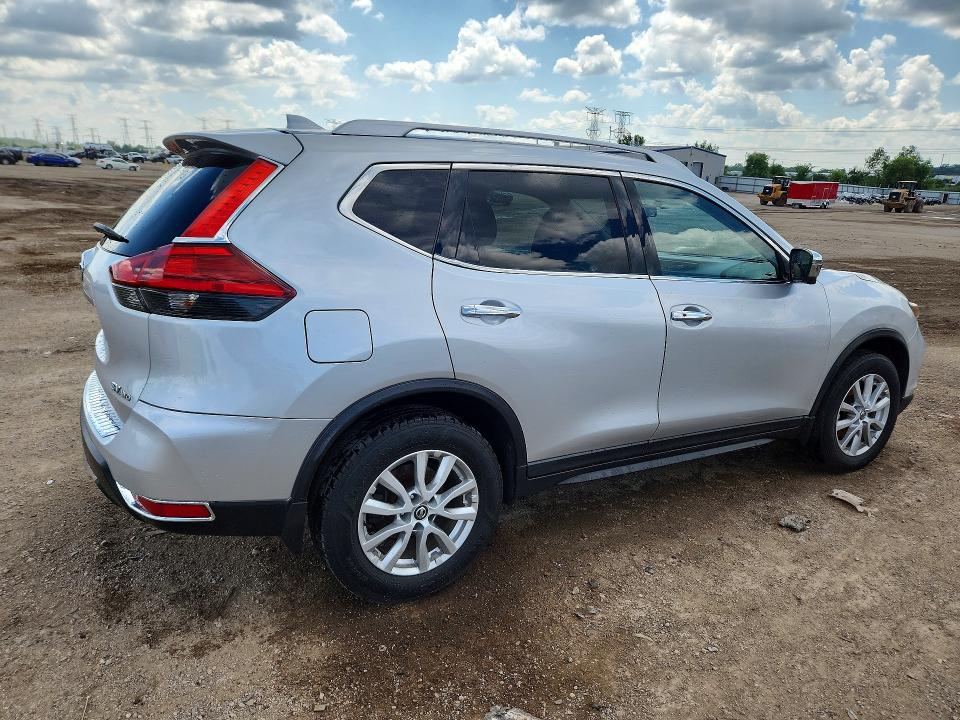 Photo 3 from auction – 2017 NISSAN ROGUE with VIN KNMAT2MV4HP598142