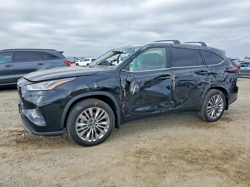 2026 TOYOTA HIGHLANDER HYBRID - Търг №65174086