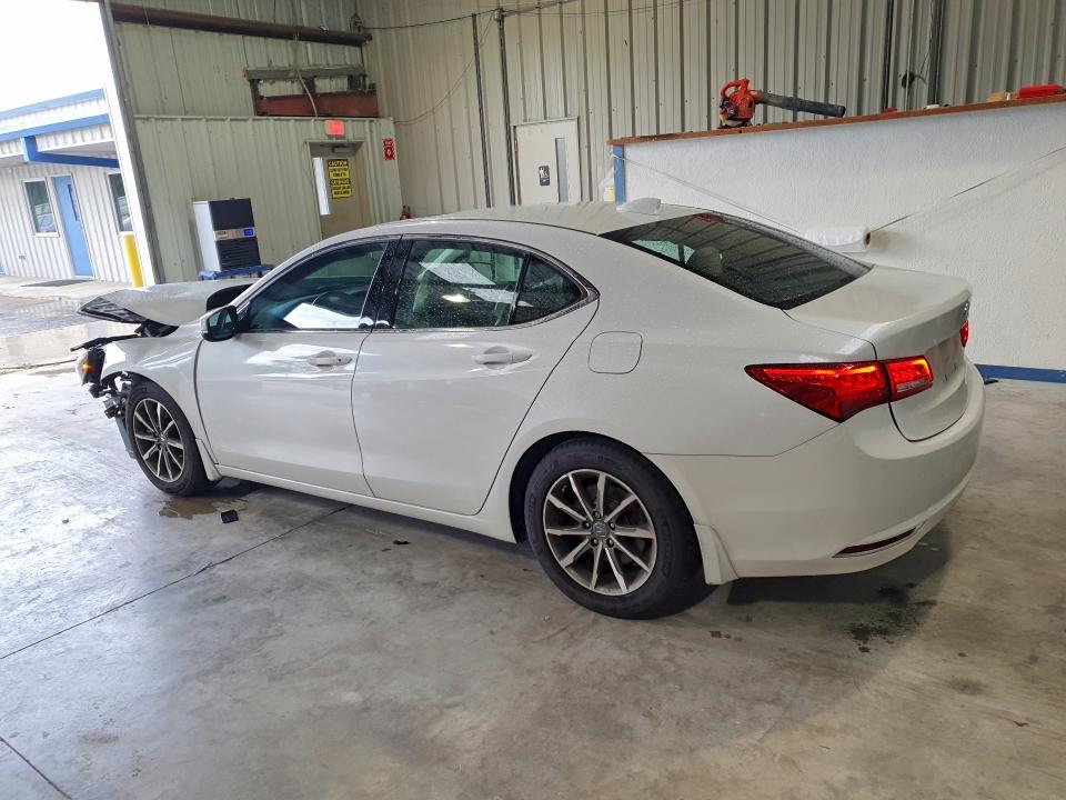 Снимка 2 от търг – 2019 ACURA TLX с VIN 19UUB1F50KA006948