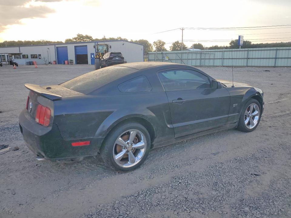 Photo 3 from auction – 2008 FORD MUSTANG with VIN 1ZVHT82H585164870