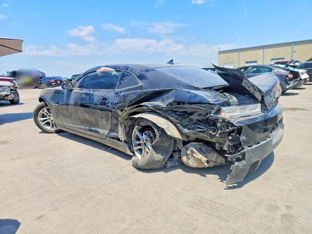 Photo 2 from auction – 2015 CHEVROLET CAMARO with VIN 2G1FB1E30F9166880