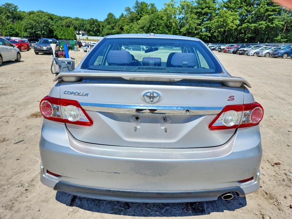 Photo 6 from auction – 2012 TOYOTA COROLLA with VIN 2T1BU4EE2CC856547