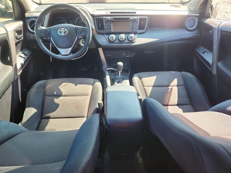 Снимка 8 от търг – 2018 TOYOTA RAV4 с VIN JTMBFREV6JJ251245