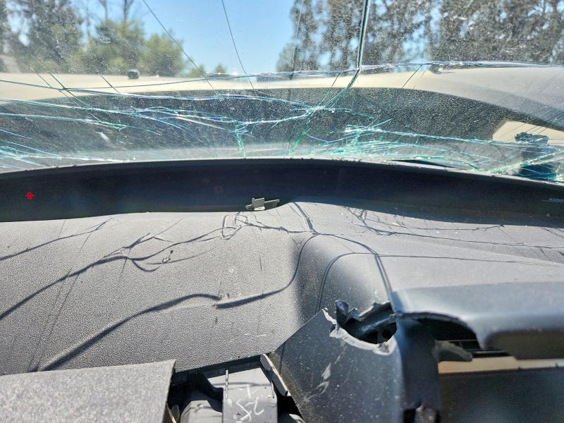 Photo 9 from auction – 2006 TOYOTA PRIUS with VIN JTDKB20U763136036
