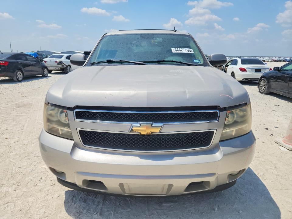 Photo 5 from auction – 2007 CHEVROLET SUBURBAN with VIN 3GNFC16037G226643