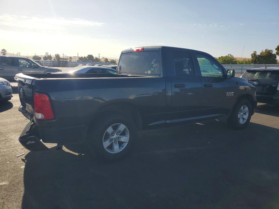 Photo 3 from auction – 2017 RAM 1500 with VIN 1C6RR6FG6HS730684