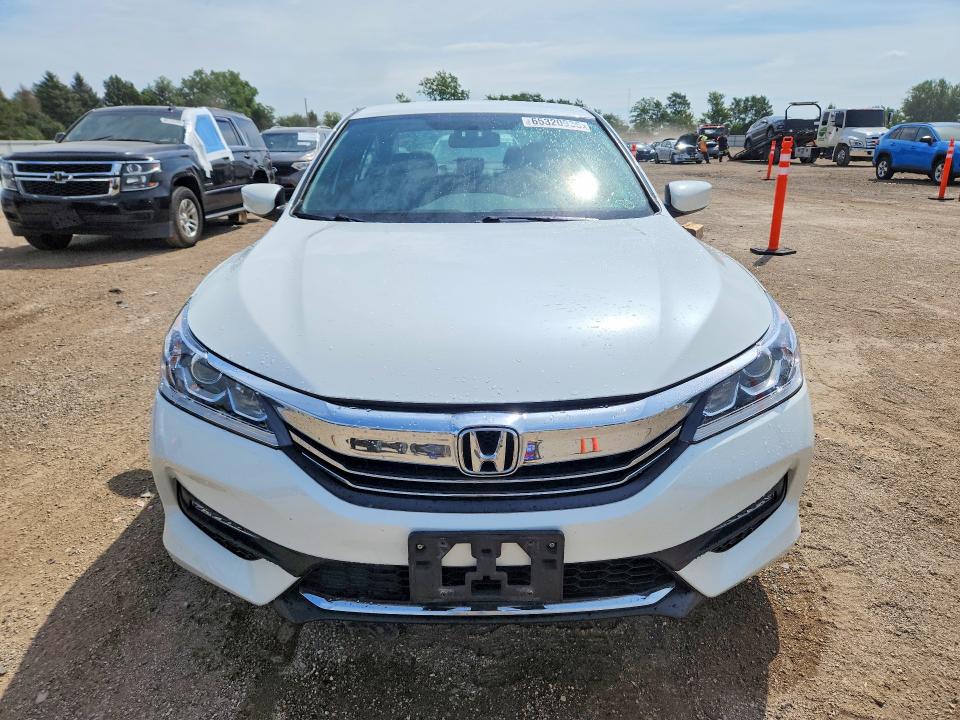 Photo 5 from auction – 2017 HONDA ACCORD with VIN 1HGCR2F13HA119960