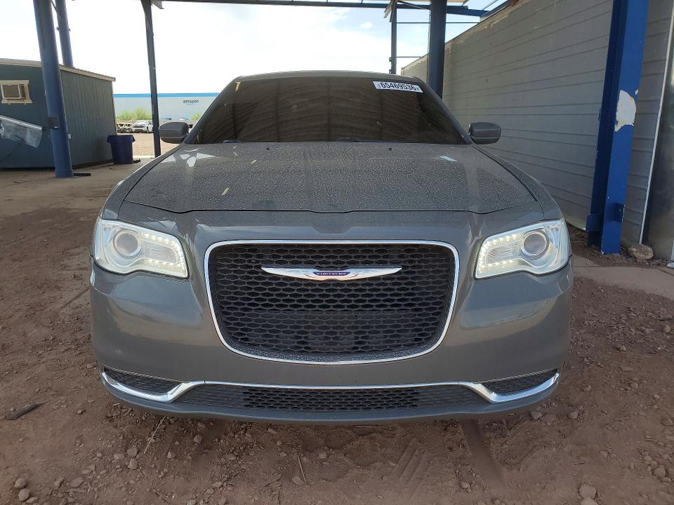 Zdjęcie 5 z aukcji – 2018 CHRYSLER 300 z VIN 2C3CCAAG1JH319933