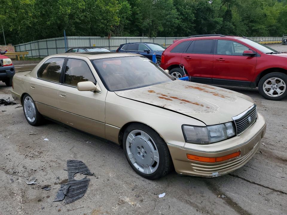 Photo 4 from auction – 1992 LEXUS LS 400 with VIN JT8UF11E4N0113911