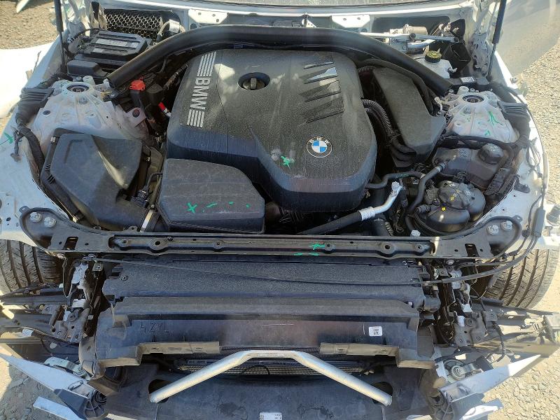 Photo 11 from auction – 2025 BMW 330I with VIN 3MW69CW06S8F09797