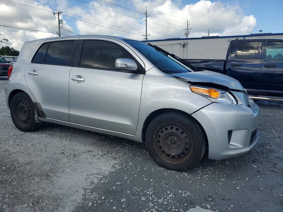 Photo 4 from auction – 2012 SCION XD with VIN JTKKU4B48C1025434