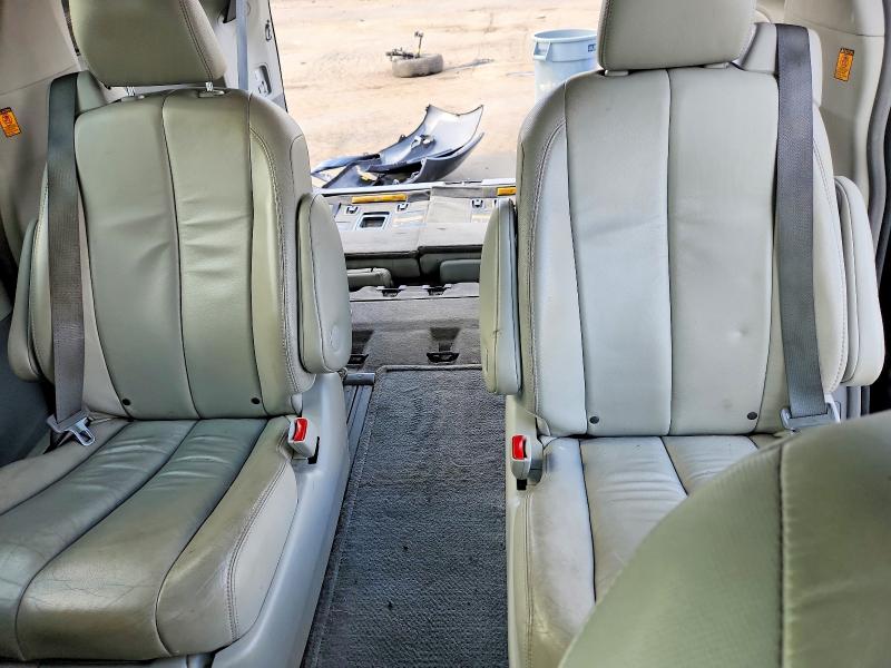 صورة رقم 10 من المزاد - 2013 TOYOTA SIENNA مع VIN 5TDDK3DC0DS061353
