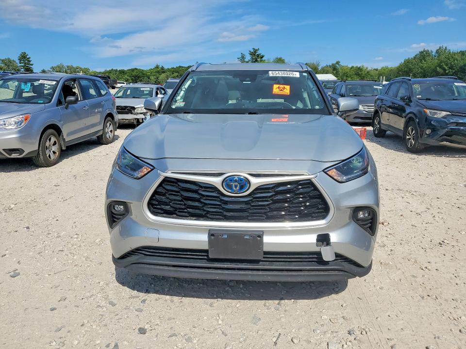 Photo 5 from auction – 2021 TOYOTA HIGHLANDER with VIN 5TDHBRCH5MS515436