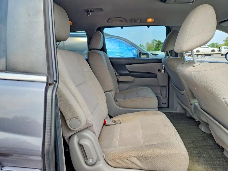 Photo 11 from auction – 2016 HONDA ODYSSEY with VIN 5FNRL5H34GB019673