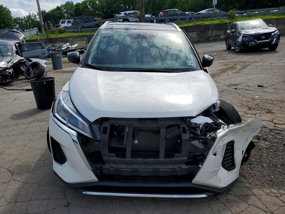 Photo 5 from auction – 2024 NISSAN KICKS with VIN 3N1CP5CV1RL511426