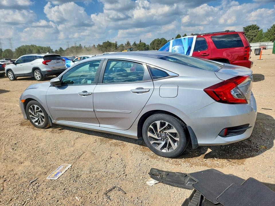 Photo 2 from auction – 2016 HONDA CIVIC with VIN 19XFC2F72GE051549