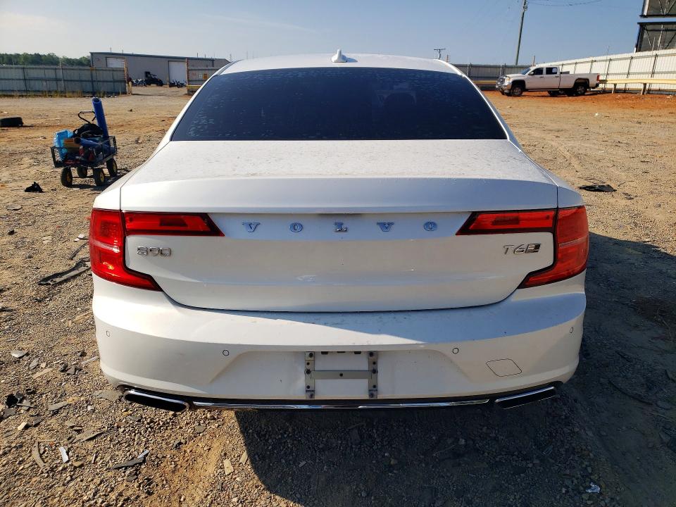 Photo 6 from auction – 2017 VOLVO S90 with VIN YV1A22ML9H1001730