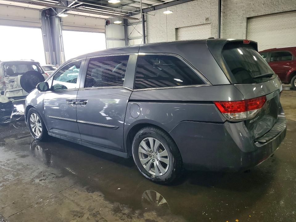 Photo 2 from auction – 2016 HONDA ODYSSEY with VIN 5FNRL5H63GB017147