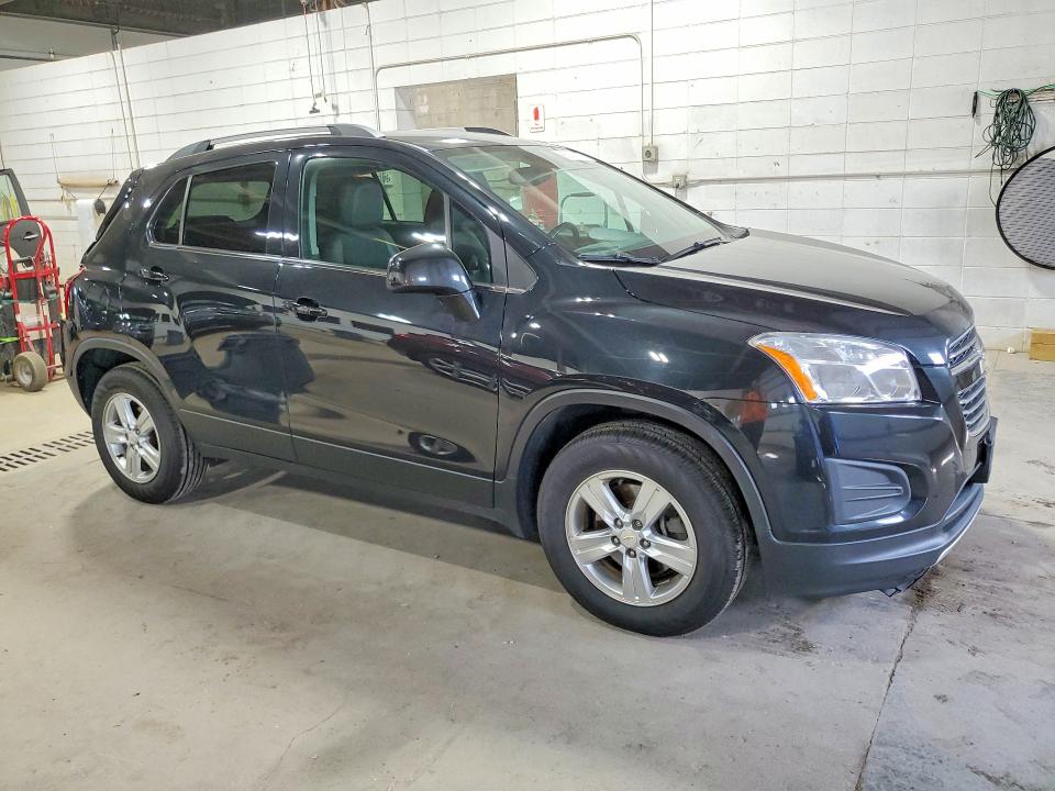 Photo 4 from auction – 2016 CHEVROLET TRAX with VIN KL7CJPSBXGB541036