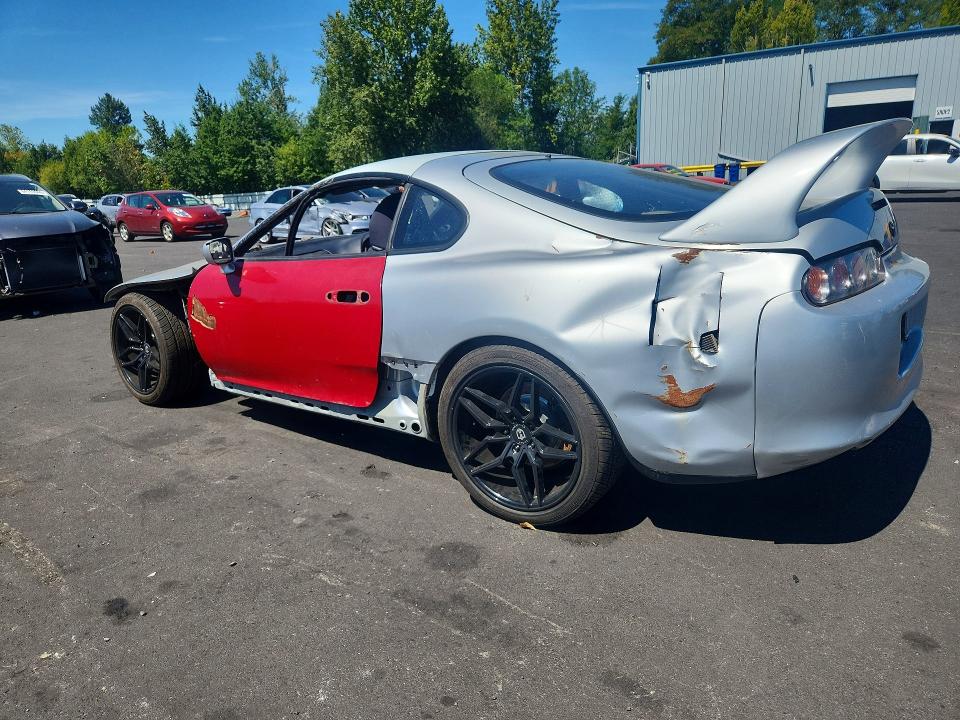Photo 2 from auction – 1994 TOYOTA SUPRA with VIN JZA800010826