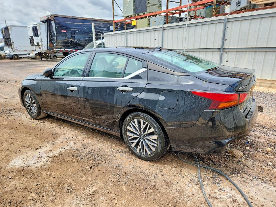 Photo 2 from auction – 2025 NISSAN ALTIMA with VIN 1N4BL4DVXSN300296
