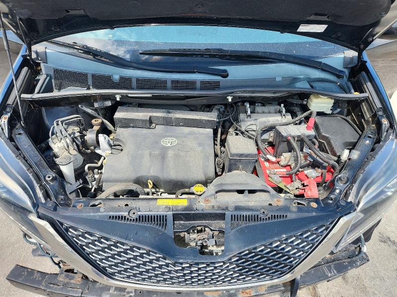 Photo 12 from auction – 2015 TOYOTA SIENNA with VIN 5TDXK3DC0FS676369
