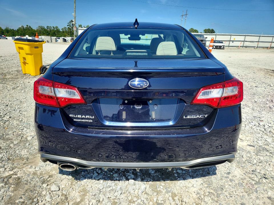 Foto 6 de la subasta – 2018 SUBARU LEGACY con VIN 4S3BNAH64J3031146