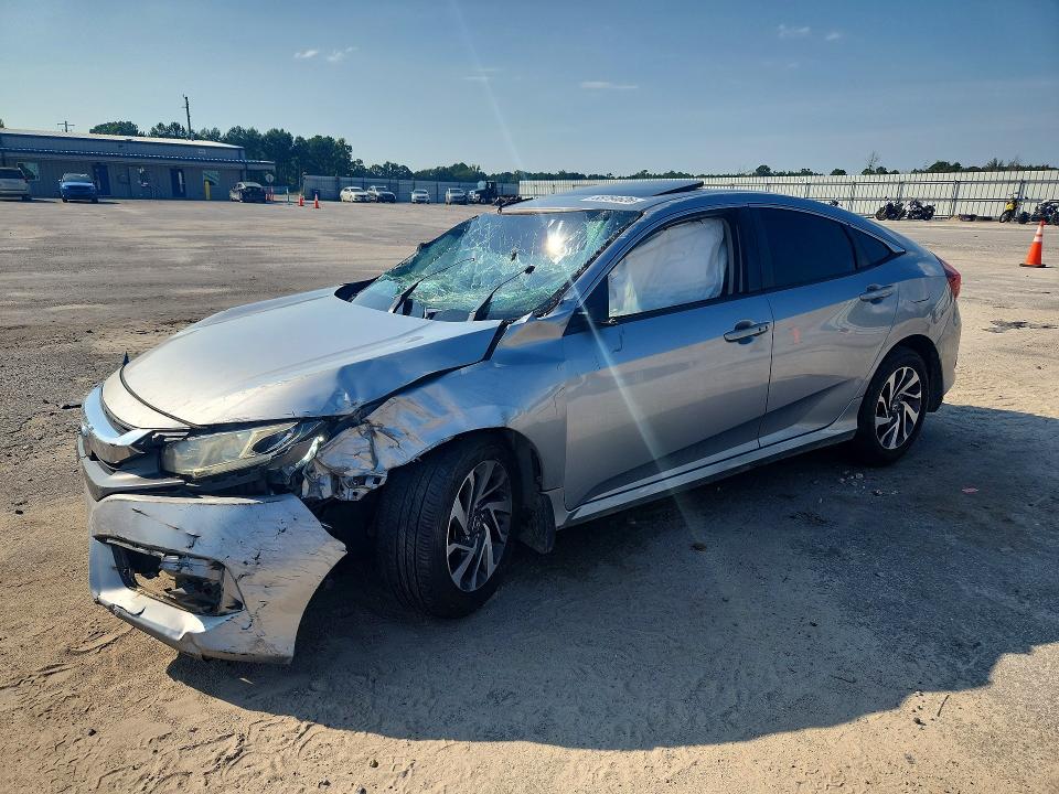 HONDA CIVIC 2016 with VIN 2HGFC2F70GH507781 - Photo from auction