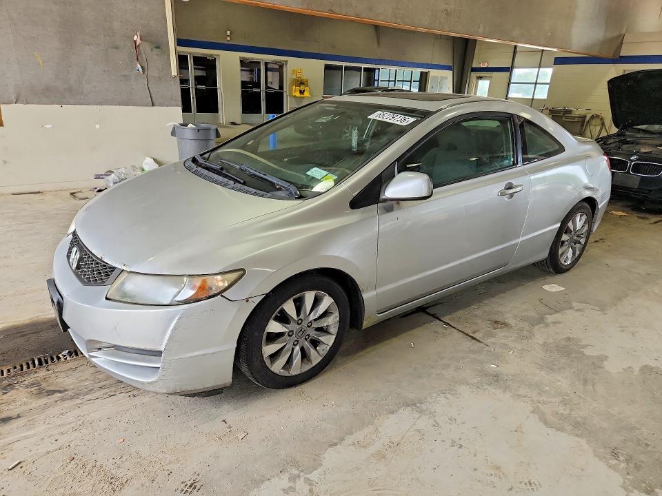 HONDA CIVIC 2010 with VIN 2HGFG1B87AH528552 - Photo from auction