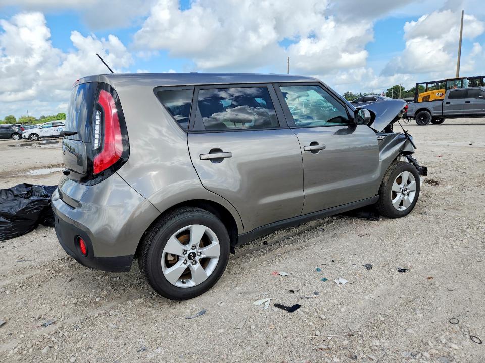Photo 3 from auction – 2019 KIA SOUL with VIN KNDJN2A21K7692927