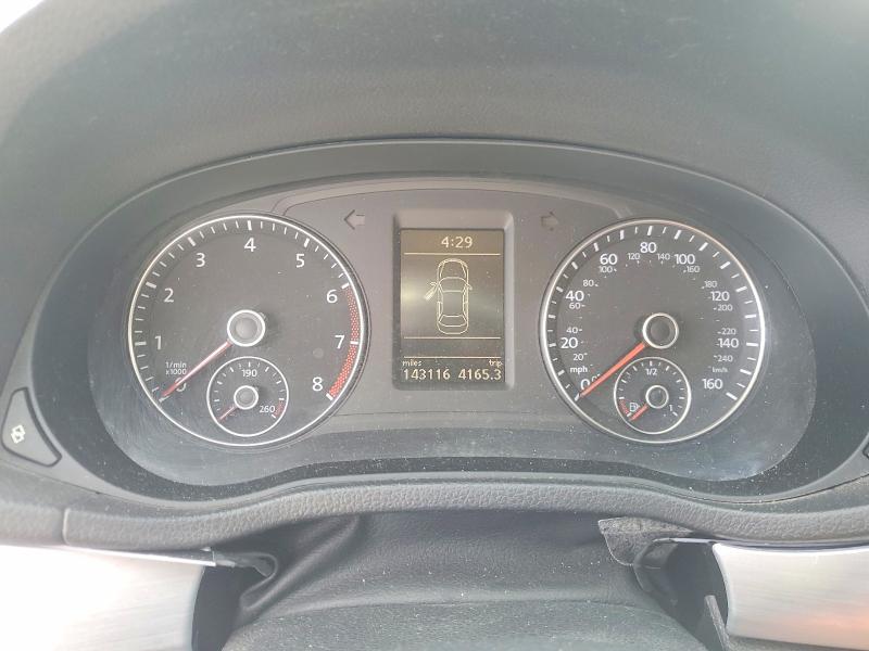 Photo 9 from auction – 2012 VOLKSWAGEN PASSAT with VIN 1VWBM7A32CC024248