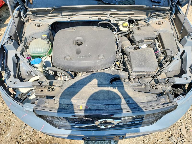 Photo 12 from auction – 2020 VOLVO XC40 with VIN YV4162UM2L2288914