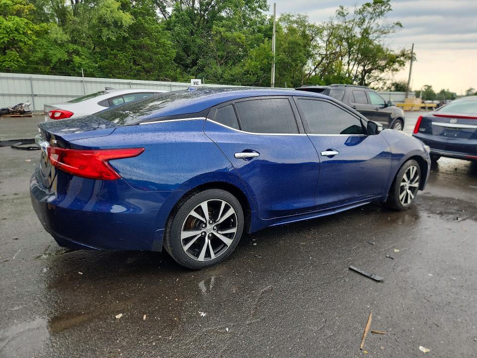 Photo 3 from auction – 2018 NISSAN MAXIMA with VIN 1N4AA6AP4JC406157