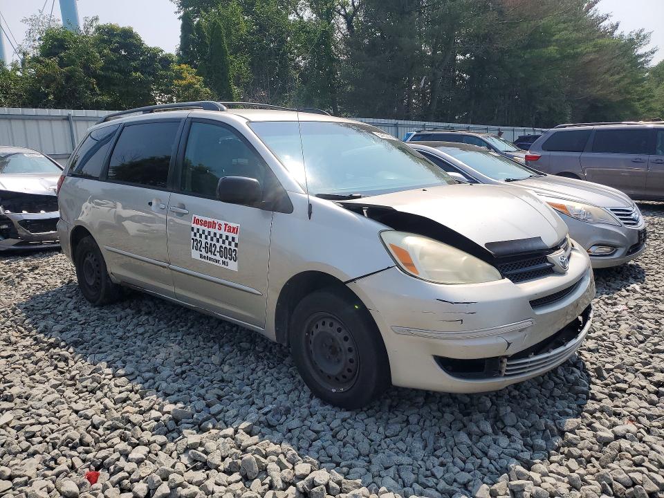Photo 4 from auction – 2004 TOYOTA SIENNA with VIN 5TDZA23C94S162847