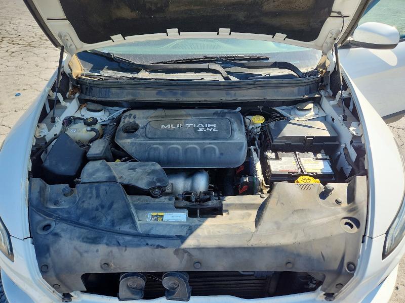 Photo 12 from auction – 2018 JEEP CHEROKEE with VIN 1C4PJLCB1JD577172
