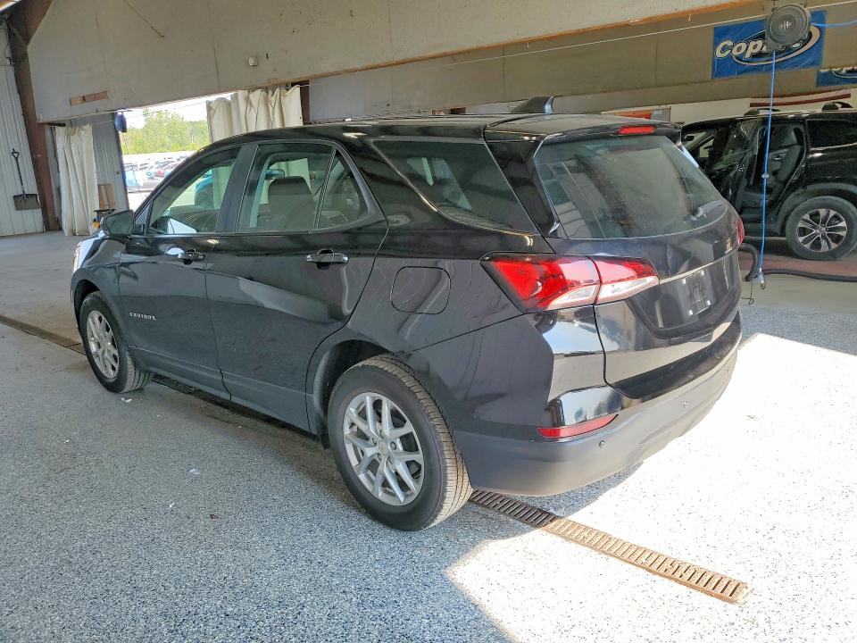 Photo 2 from auction – 2022 CHEVROLET EQUINOX with VIN 2GNAXSEV2N6130478
