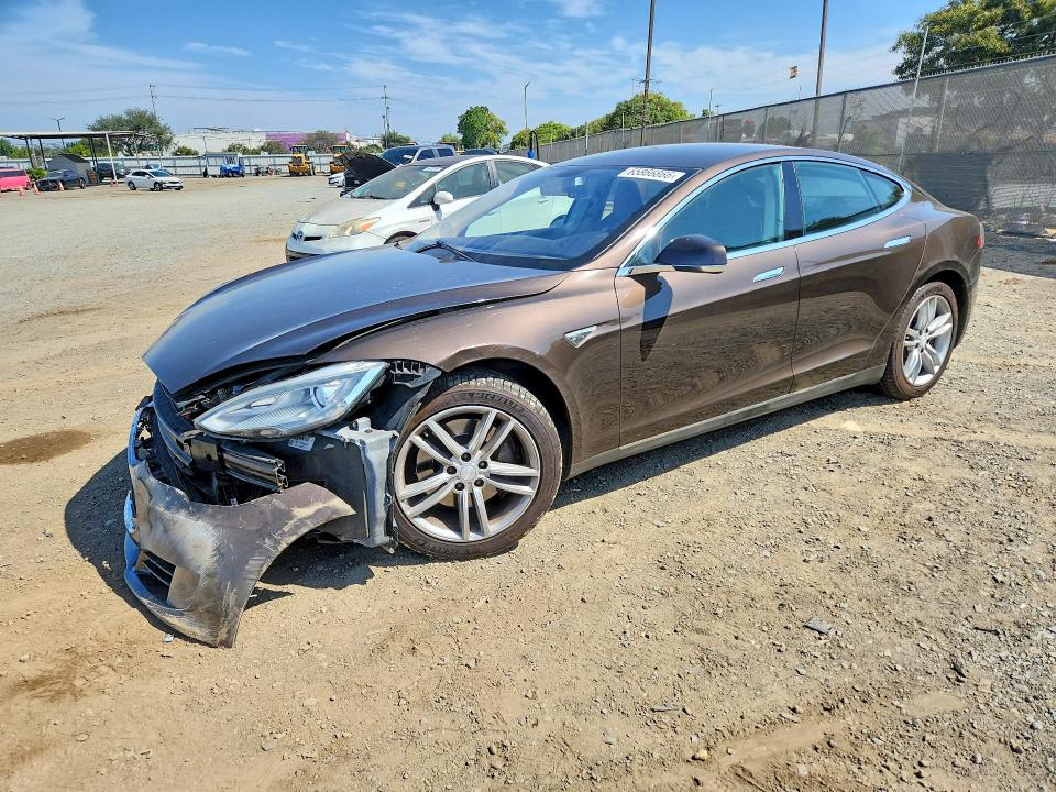 TESLA MODEL S 2013 with VIN 5YJSA1CG7DFP19578 - Photo from auction