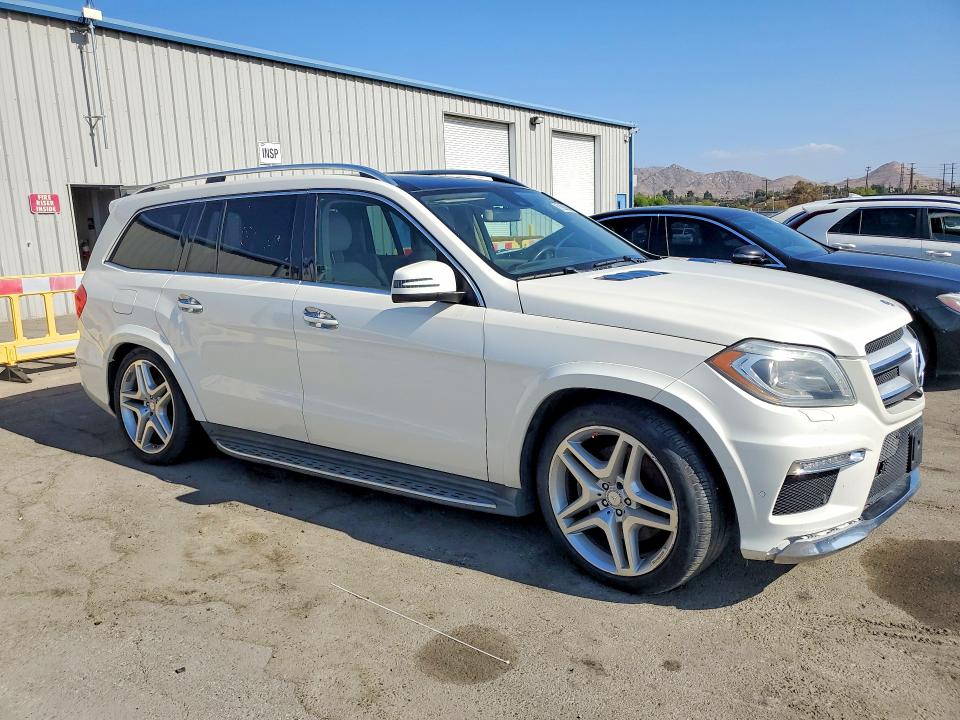 Photo 4 from auction – 2015 MERCEDES-BENZ GL with VIN 4JGDF7DEXFA544969