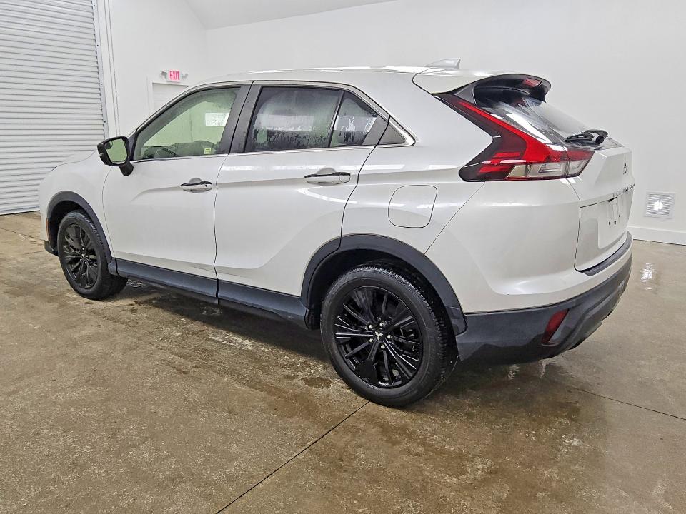 Photo 2 from auction – 2022 MITSUBISHI ECLIPSE CROSS with VIN JA4ASVAA3NZ061391