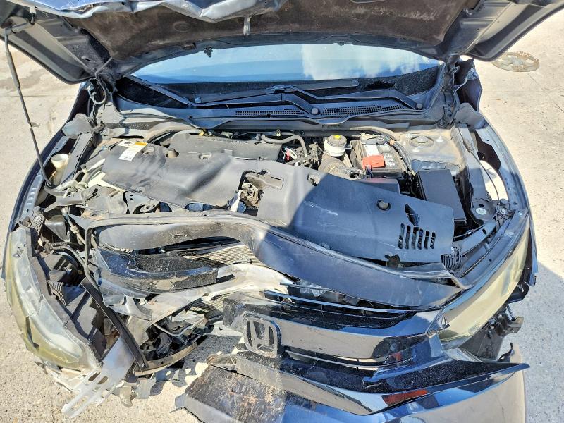 Photo 11 from auction – 2017 HONDA CIVIC with VIN 2HGFC2F57HH543838