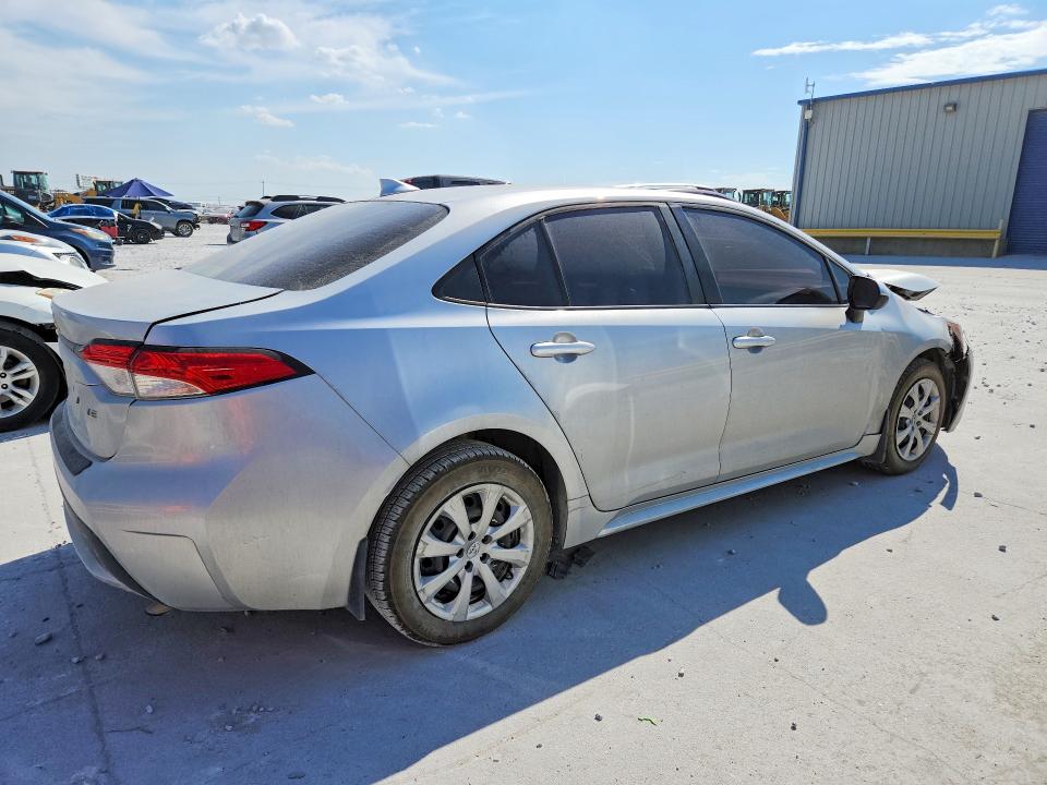 Photo 3 from auction – 2022 TOYOTA COROLLA with VIN JTDEPMAE1N3007256