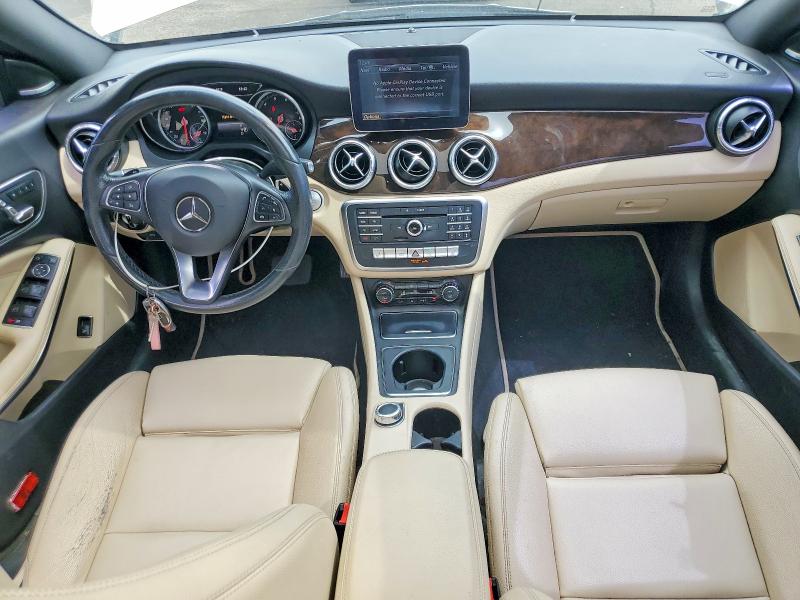 Photo 8 from auction – 2017 MERCEDES-BENZ CLA with VIN WDDSJ4GB4HN499670
