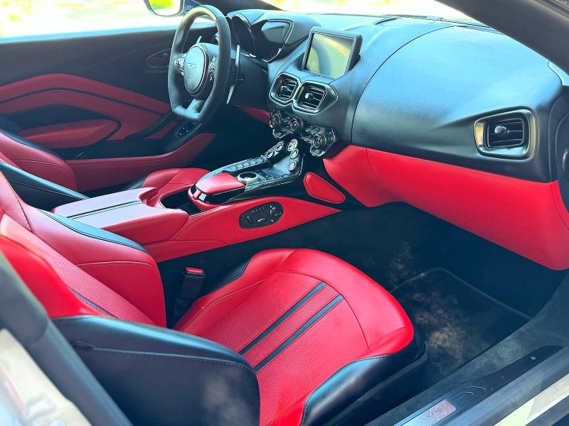 Photo 5 from auction – 2023 ASTON MARTIN VANTAGE with VIN SCFSMGAW6PGN07660